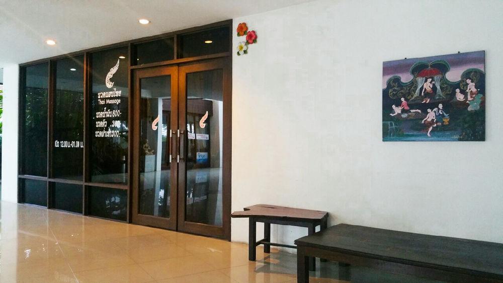 Nana Buri Hotel Chumphon Bagian luar foto